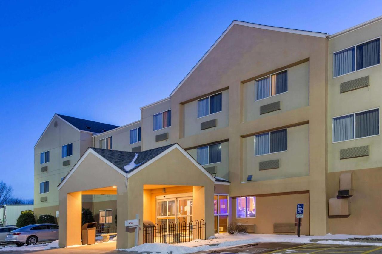 Americinn By Wyndham St Cloud Mn Shopping Area Сент-Клауд Экстерьер фото